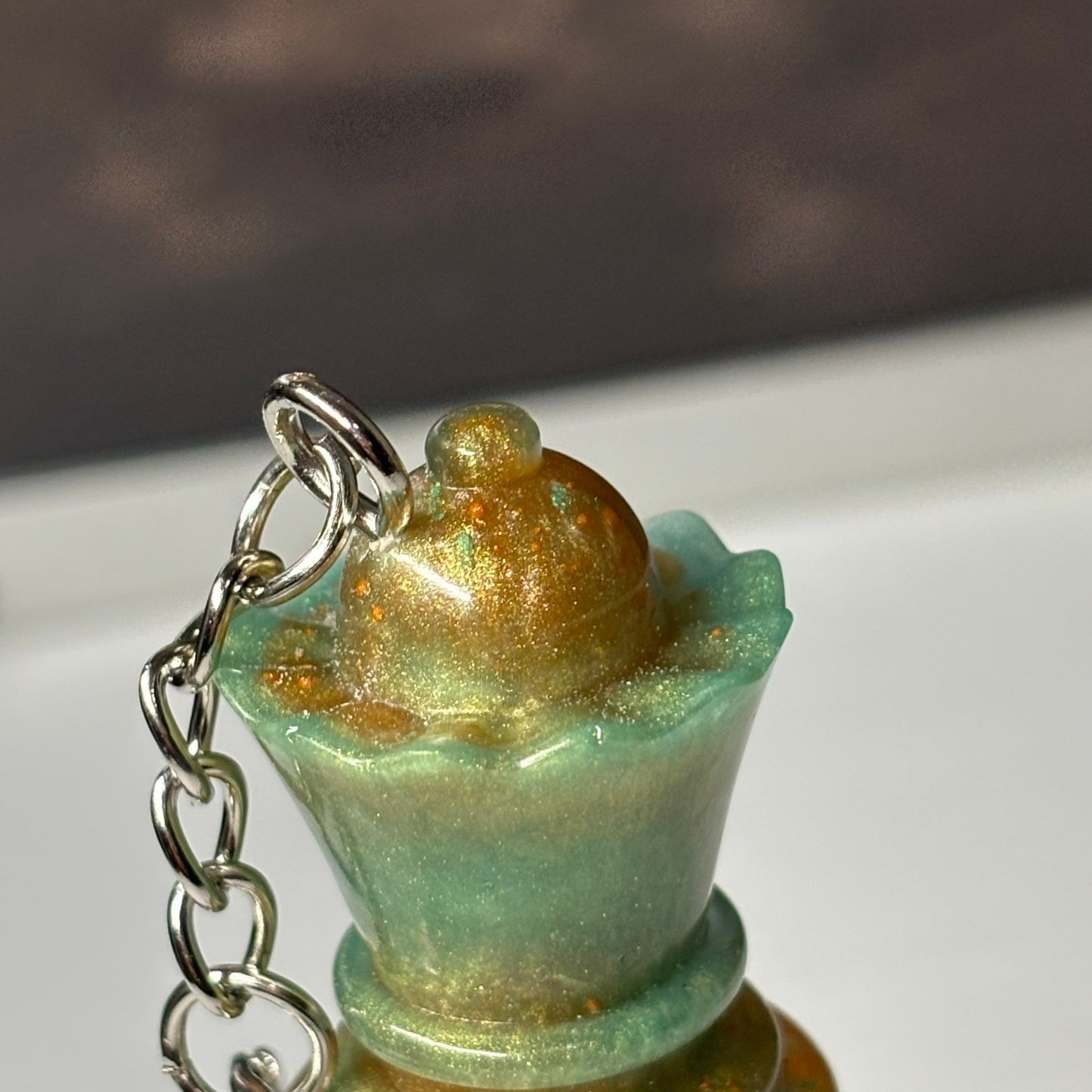 Green/Brown Mush Queen - Handmade Resin Keychain - Large Edition
