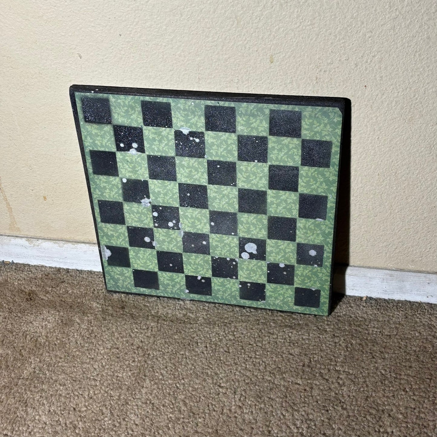Chrome Drip Green - Scrapbook Chess Board