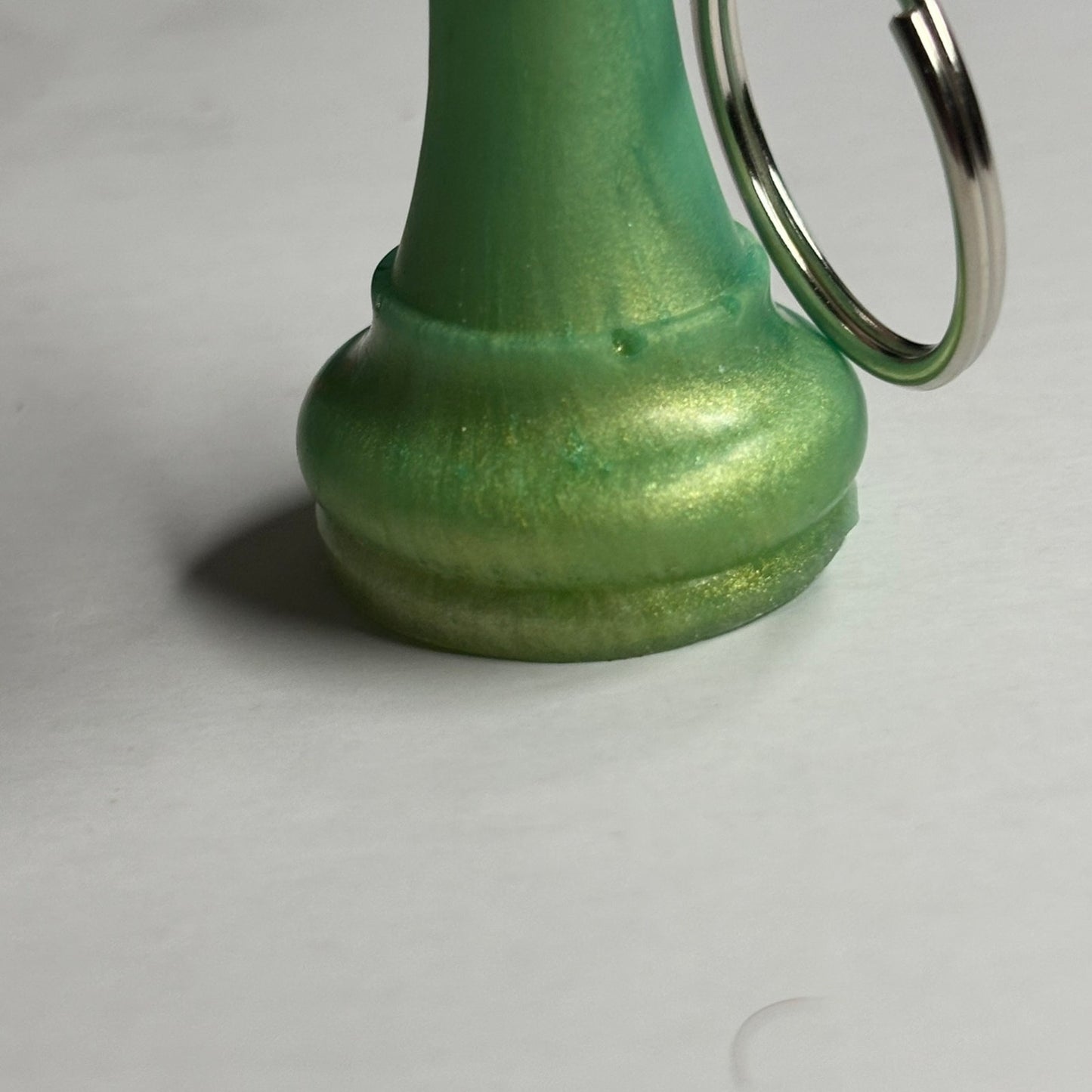 Green Queen - Handmade Resin Keychain
