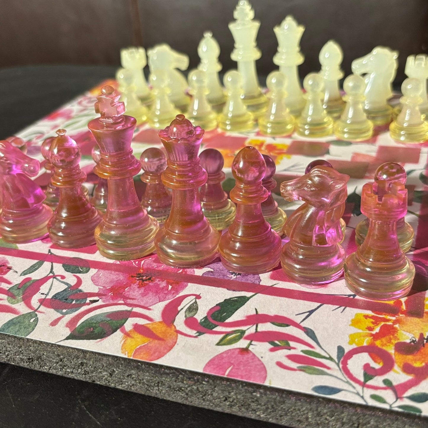 Supreme Pink Flowers - Scrapbook Chess Set