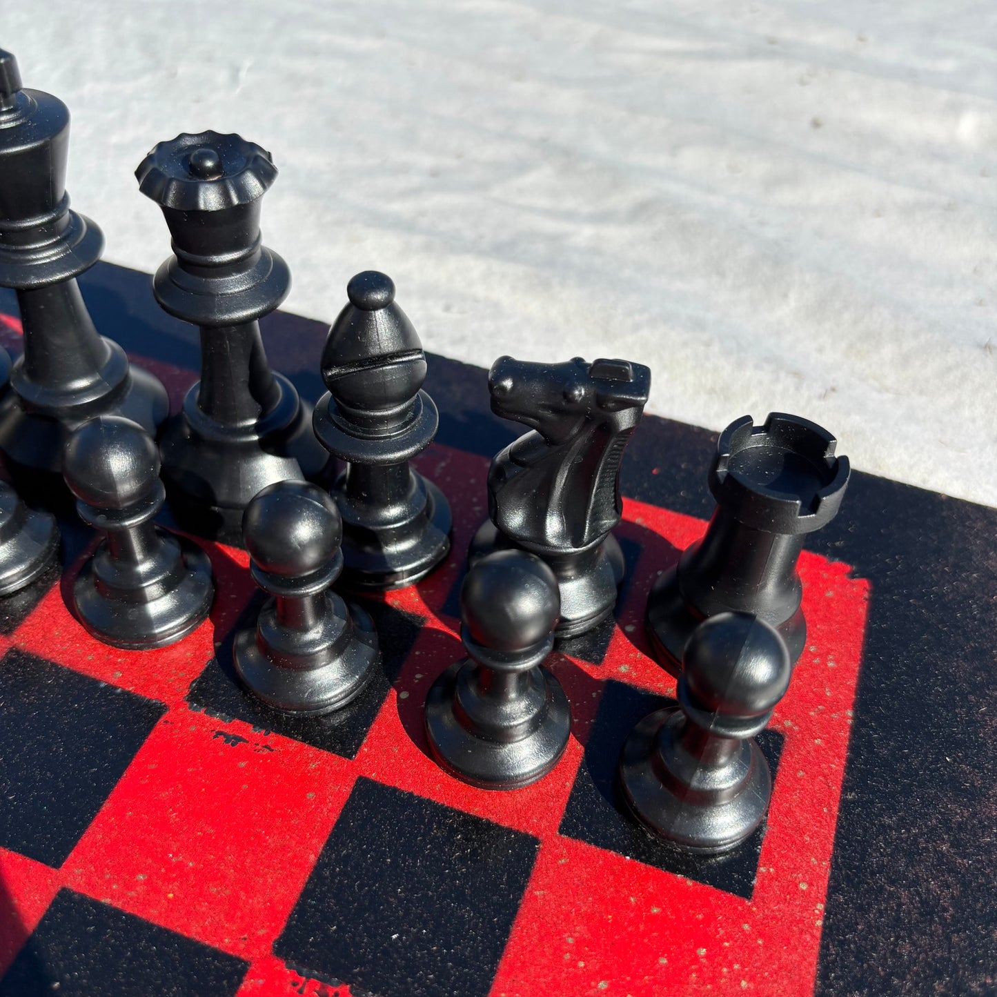 Simple Red - Painted Chess Set