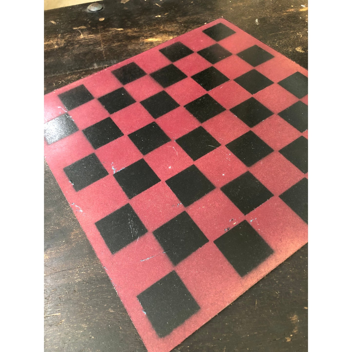 Alien Red- Painted Chess Set