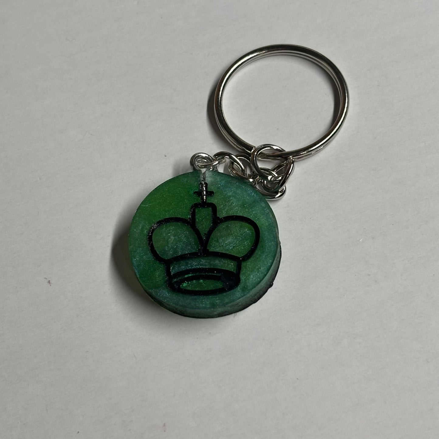 Green/Black King - Handmade Resin Keychain
