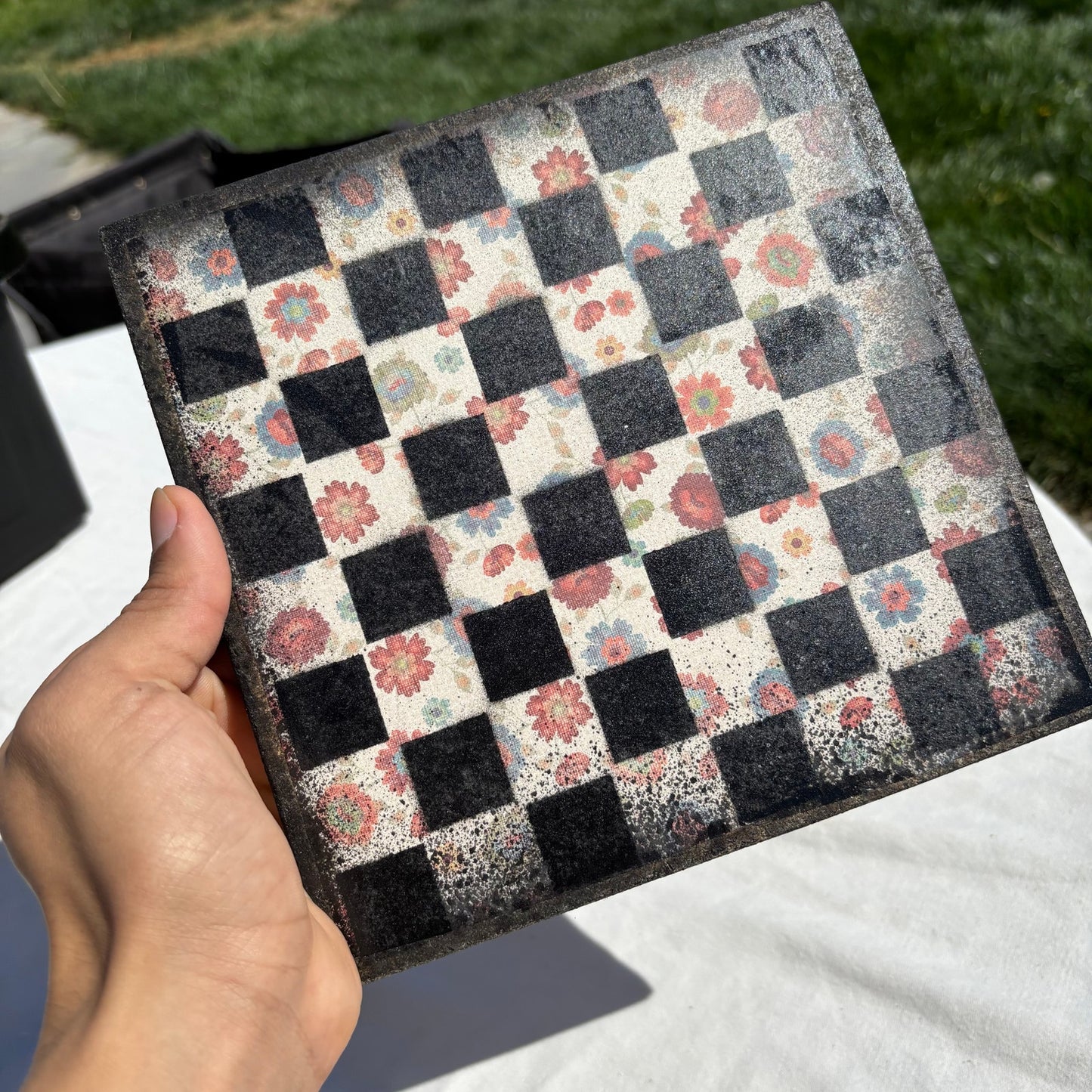 Vintage Flowers - Scrapbook Chess Set