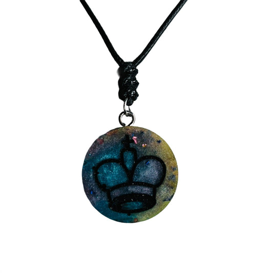 🎁 Blue Swamp King - Handmade Resin Chess Necklace (100% off)