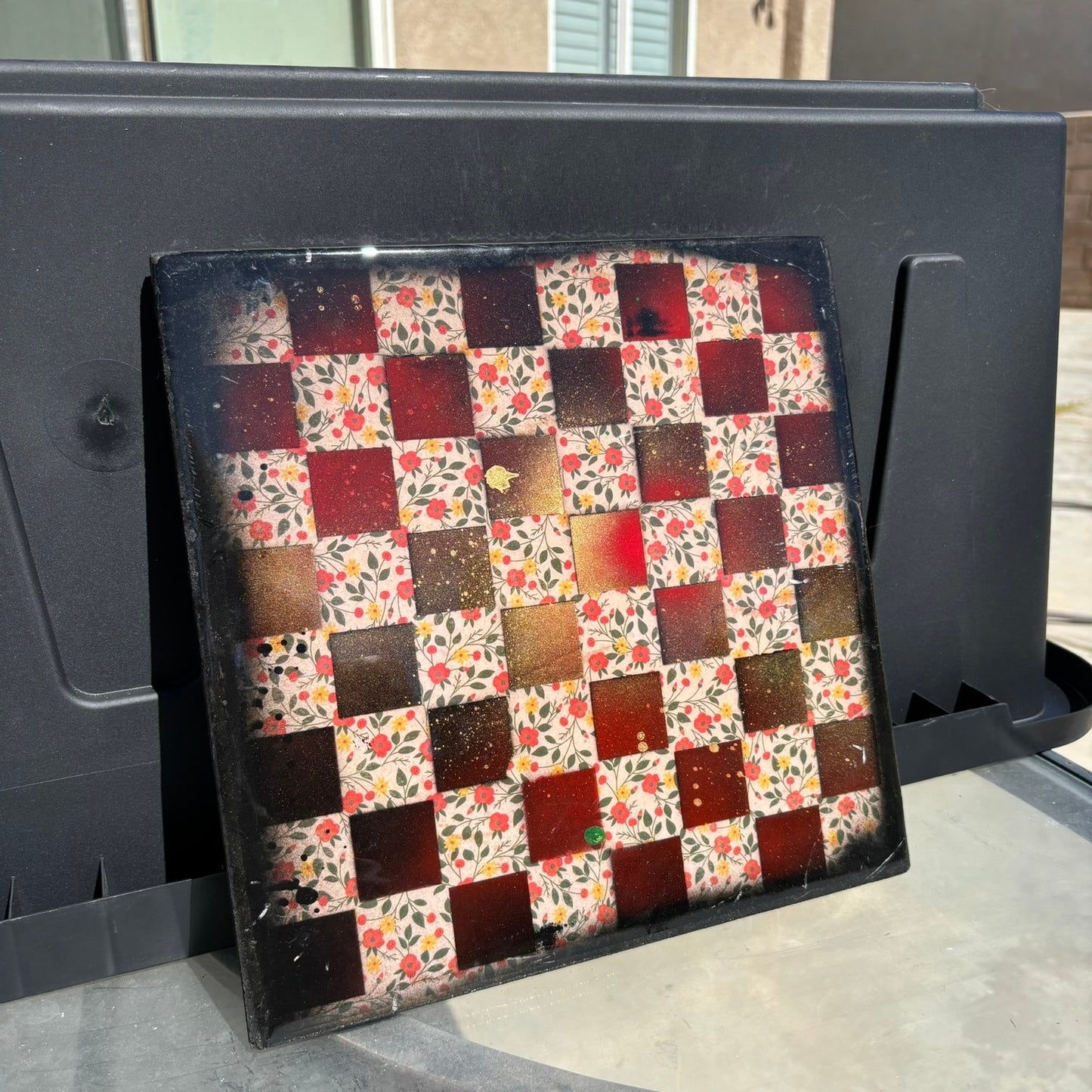 Goldish Red Flower Pattern - Resin Coated Chess Board