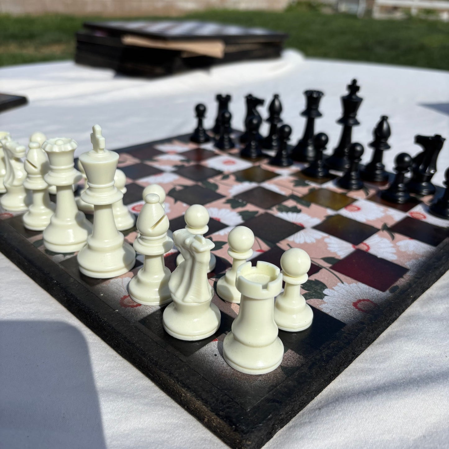 Vintage Flowers - Scrapbook Chess Set