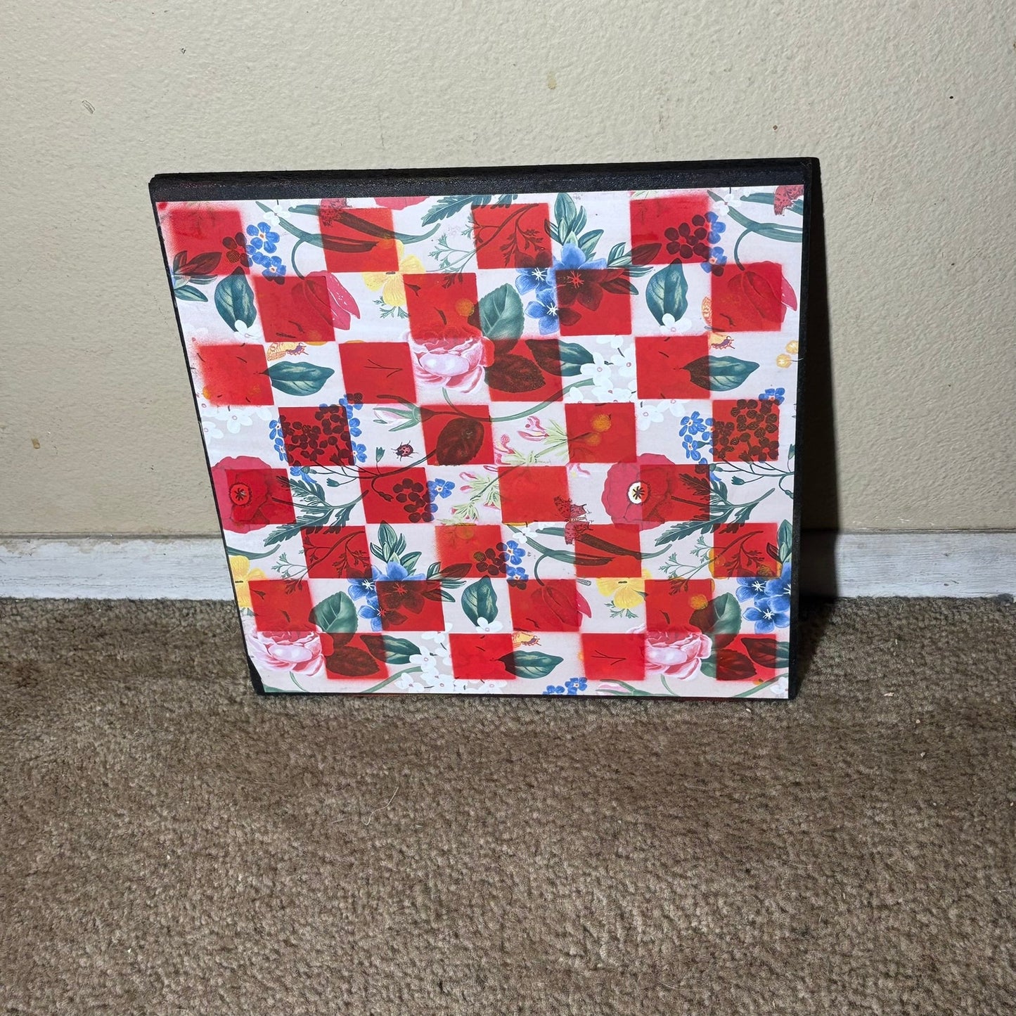 Red Garden Of Flowers - Scrapbook Chess Board
