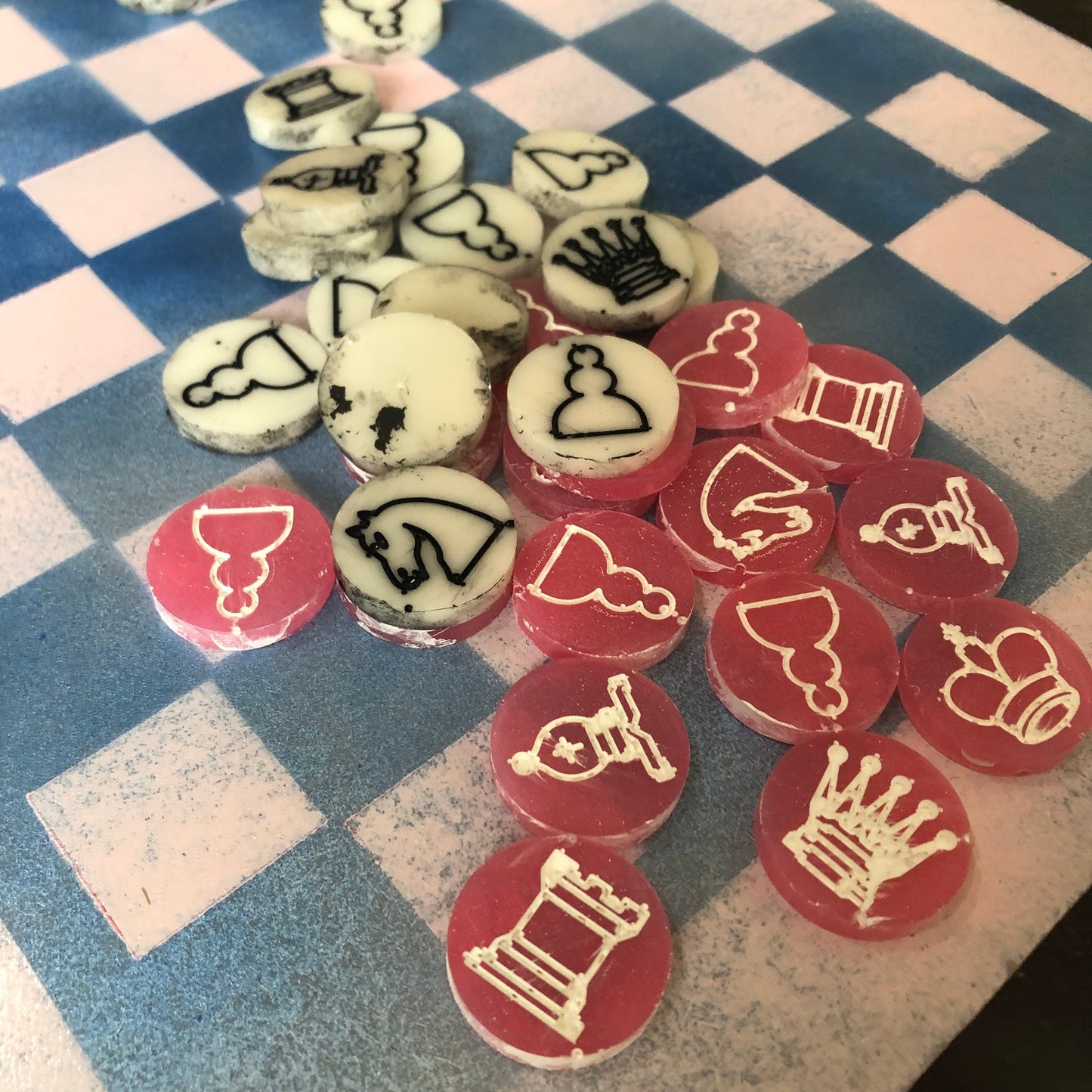 Cloudy Blue Pink - Painted Chess Set