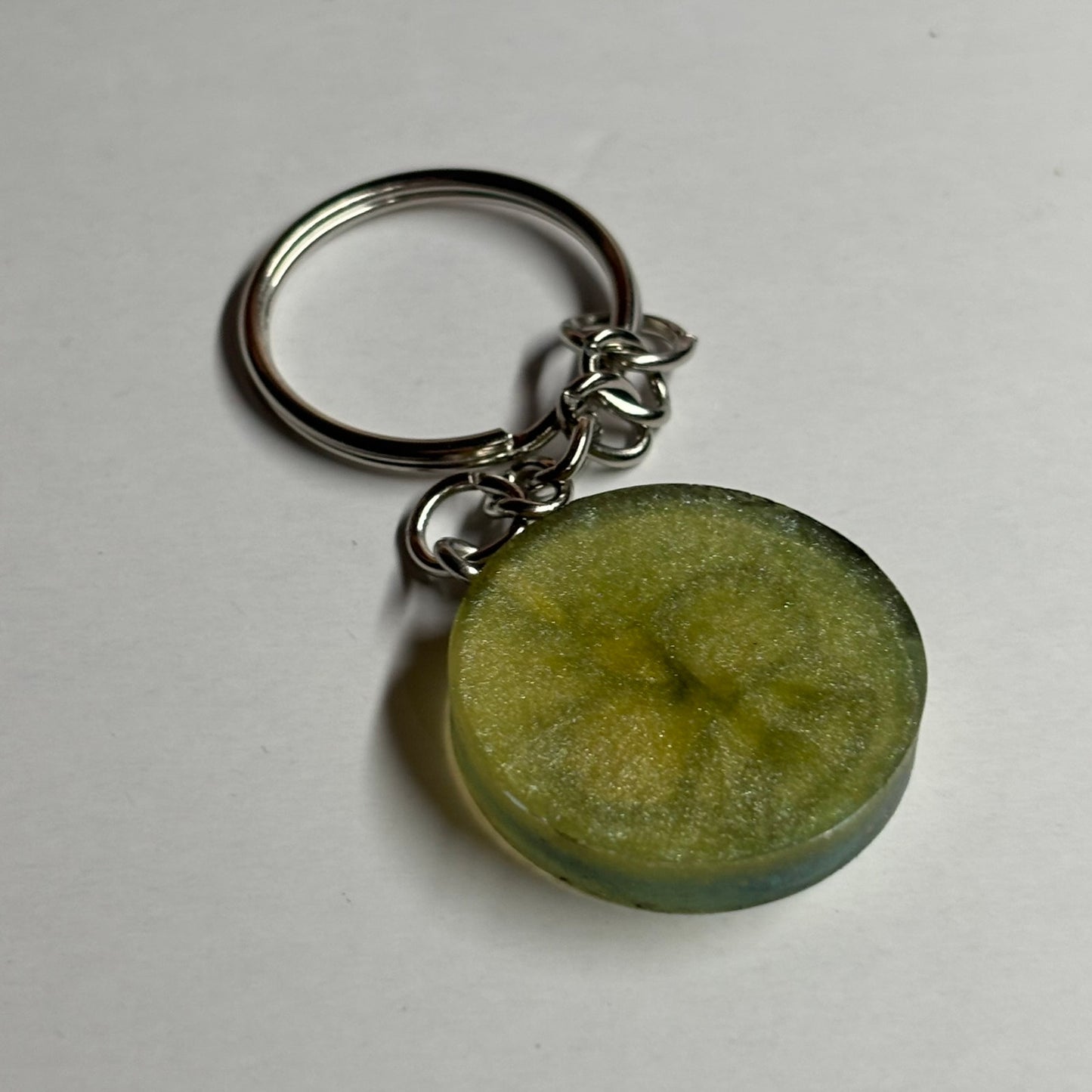 The Green King - Handmade Resin Keychain - Flat Edition