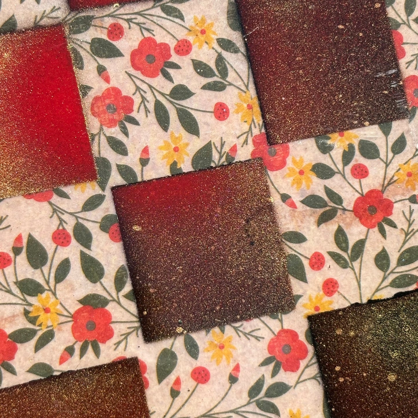 Goldish Red Flower Pattern - Resin Coated Chess Board