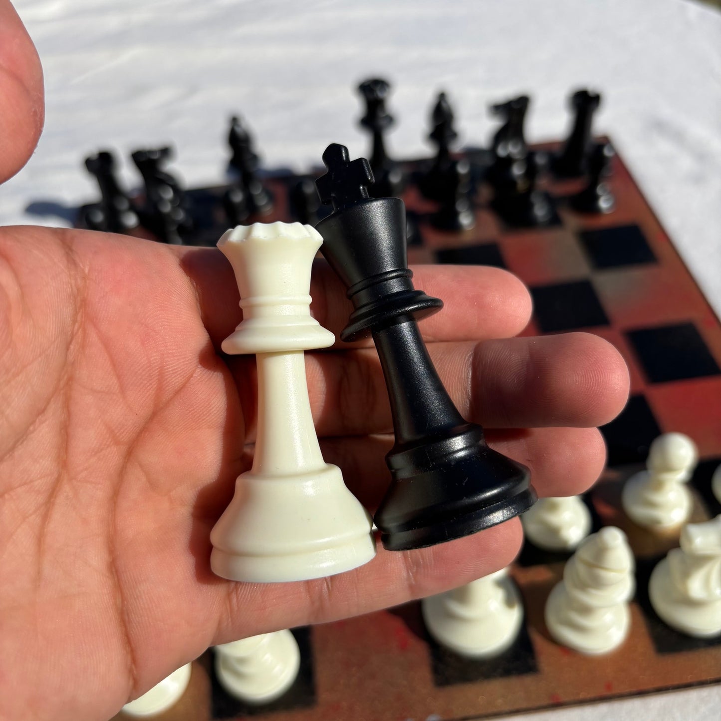 Goldish Red - Painted Chess Set