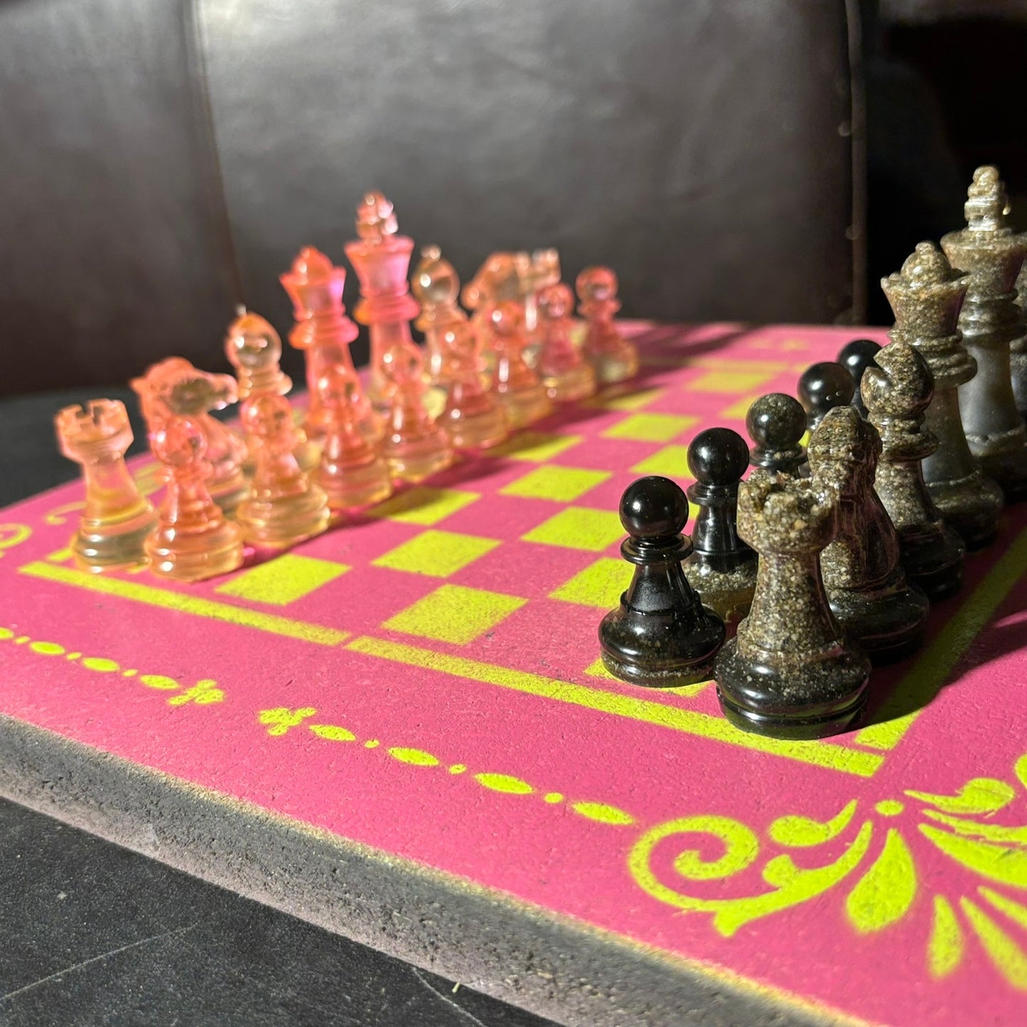 Neon Green Pink - Painted Chess Set