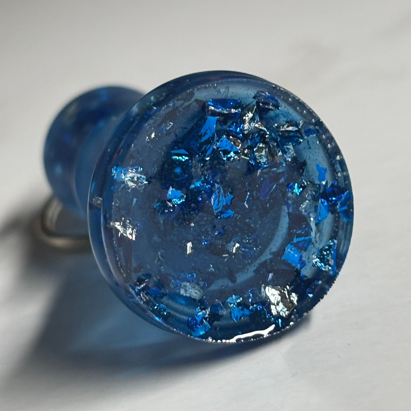 Sparkle Blue King - Handmade Resin Keychain