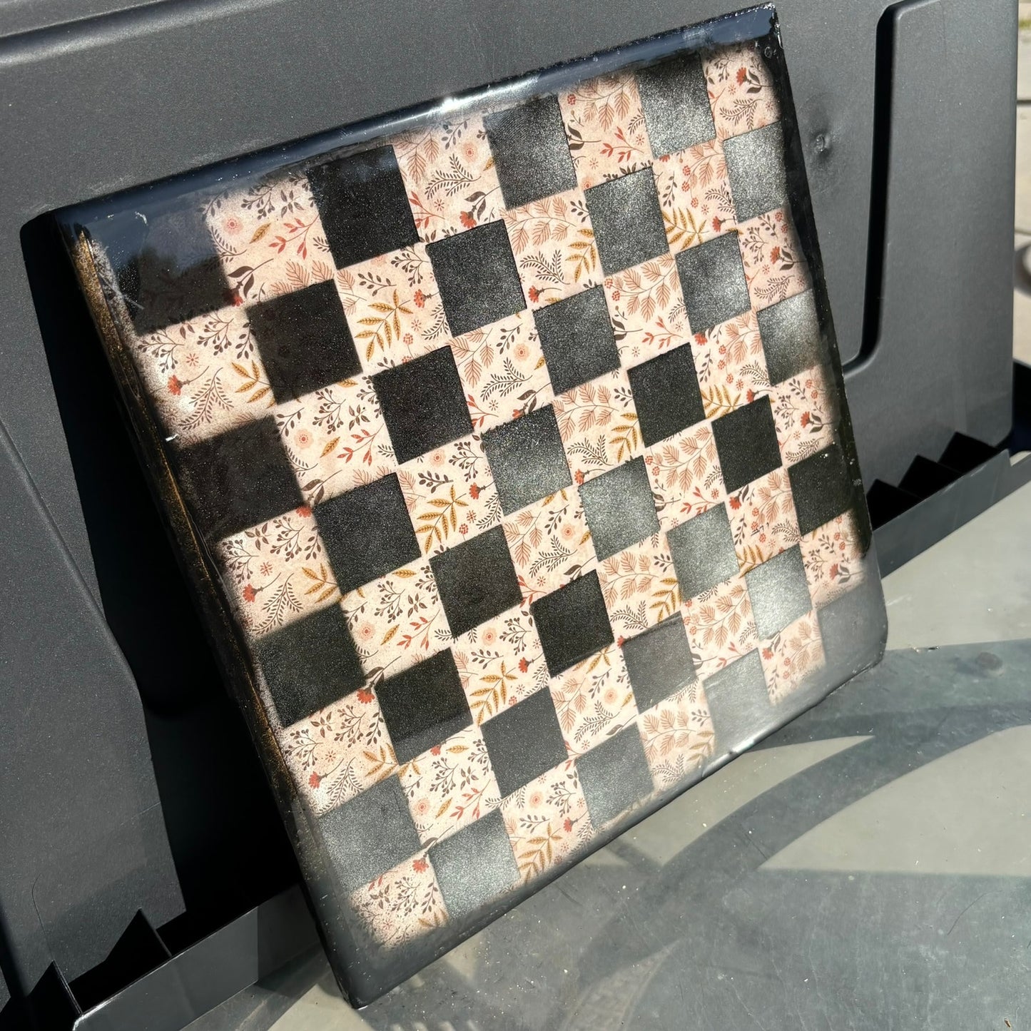 Vintage Flowers - Resin Coated Chess Board
