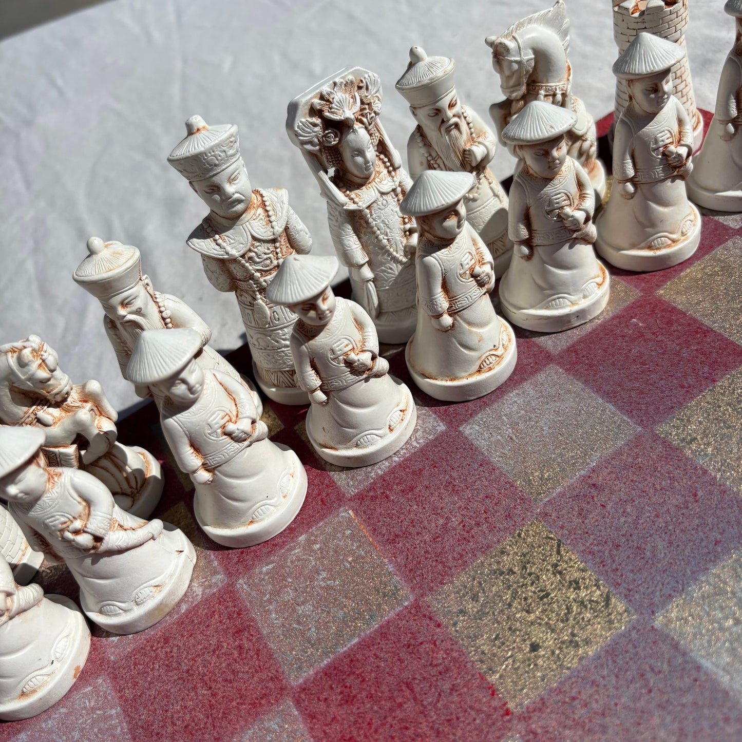 Violet Gold - Chinese Edition Chess Set