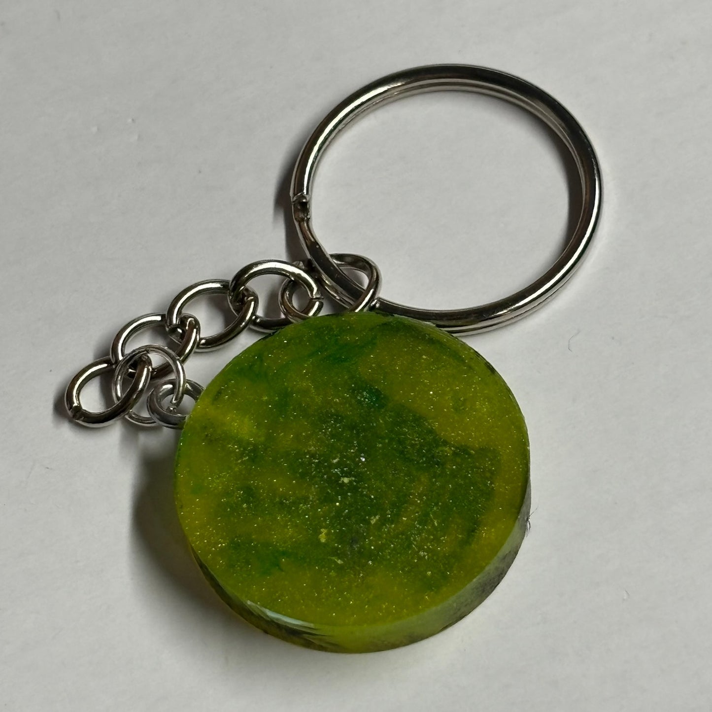 Dark Green Queen - Handmade Resin Keychain