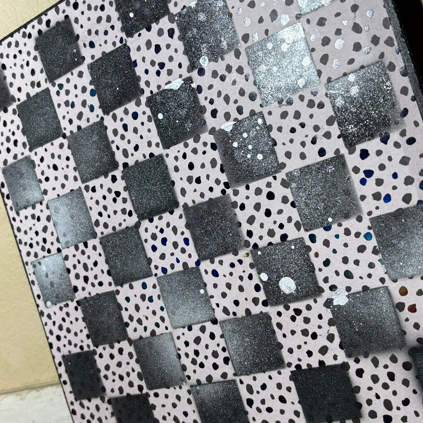 Spotted Ice Black - Scrapbook Chess Board