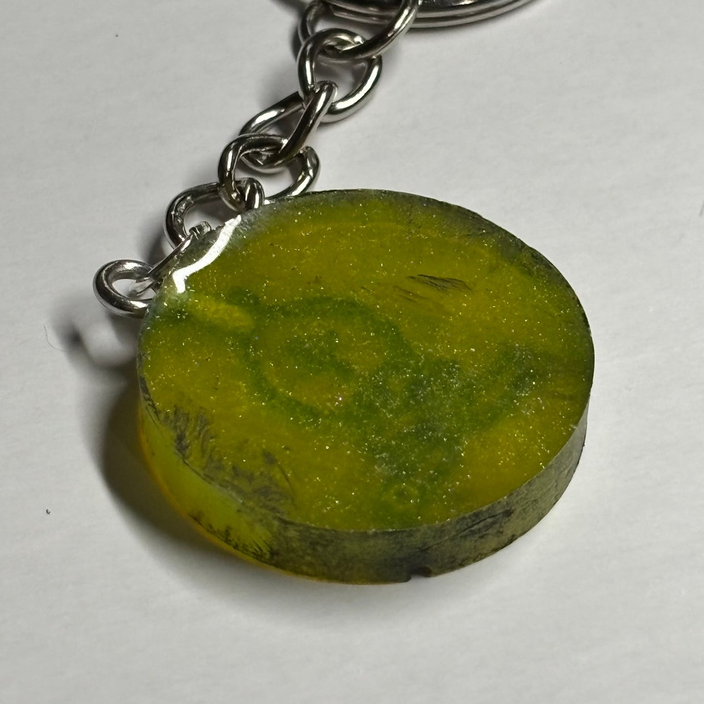 Green Apple Bishop Handmade Resin Keychain - Flat Edition