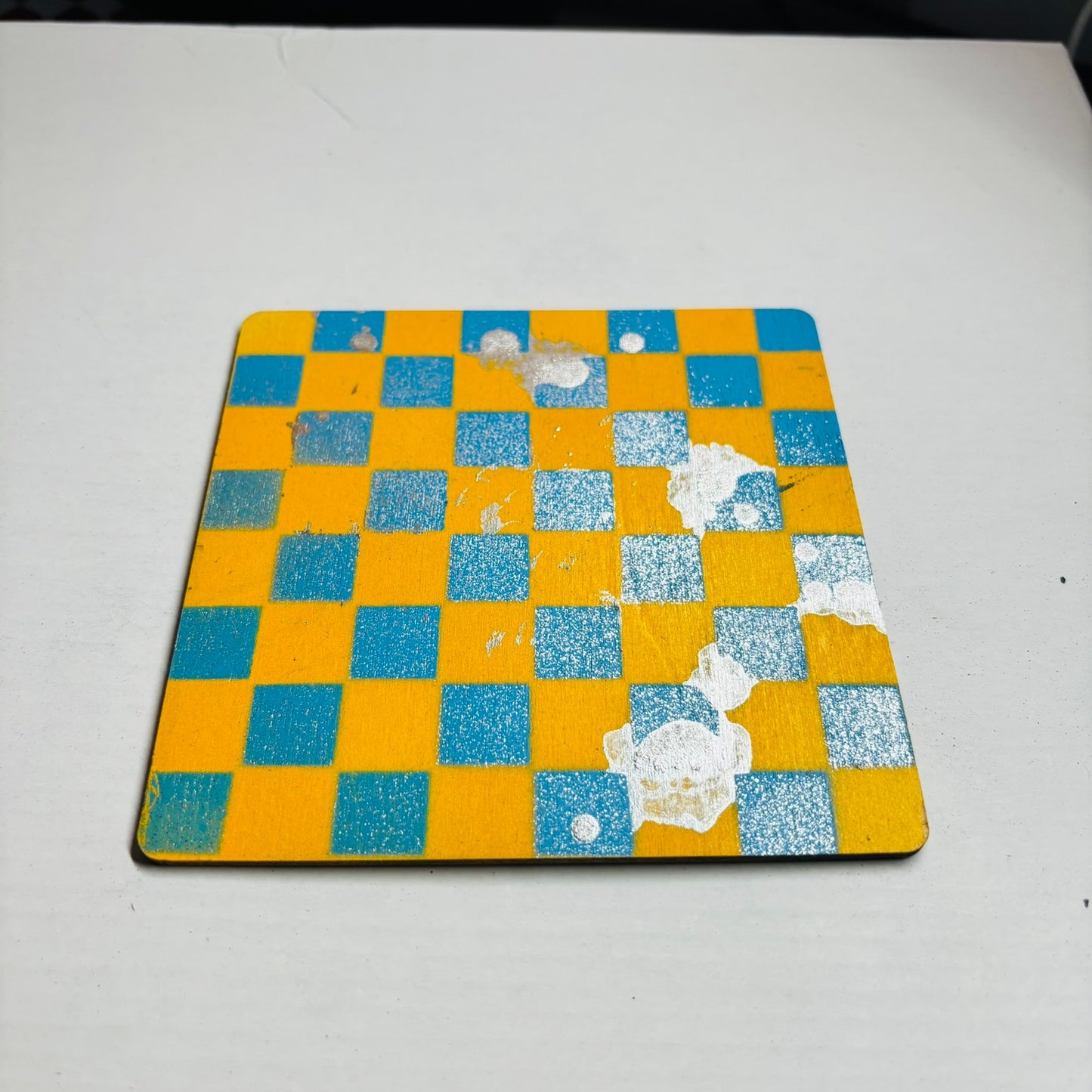 Yellow Blue Chrome - Mini Chess Set