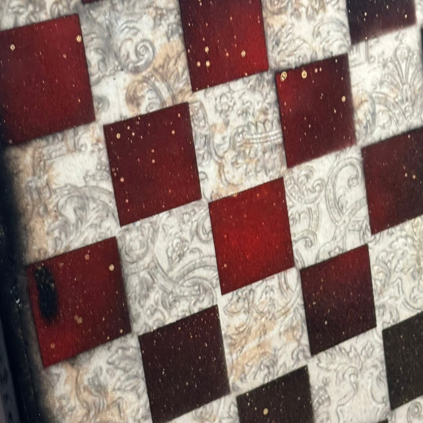 Black & Red Vintage - Resin Coated Chess Board