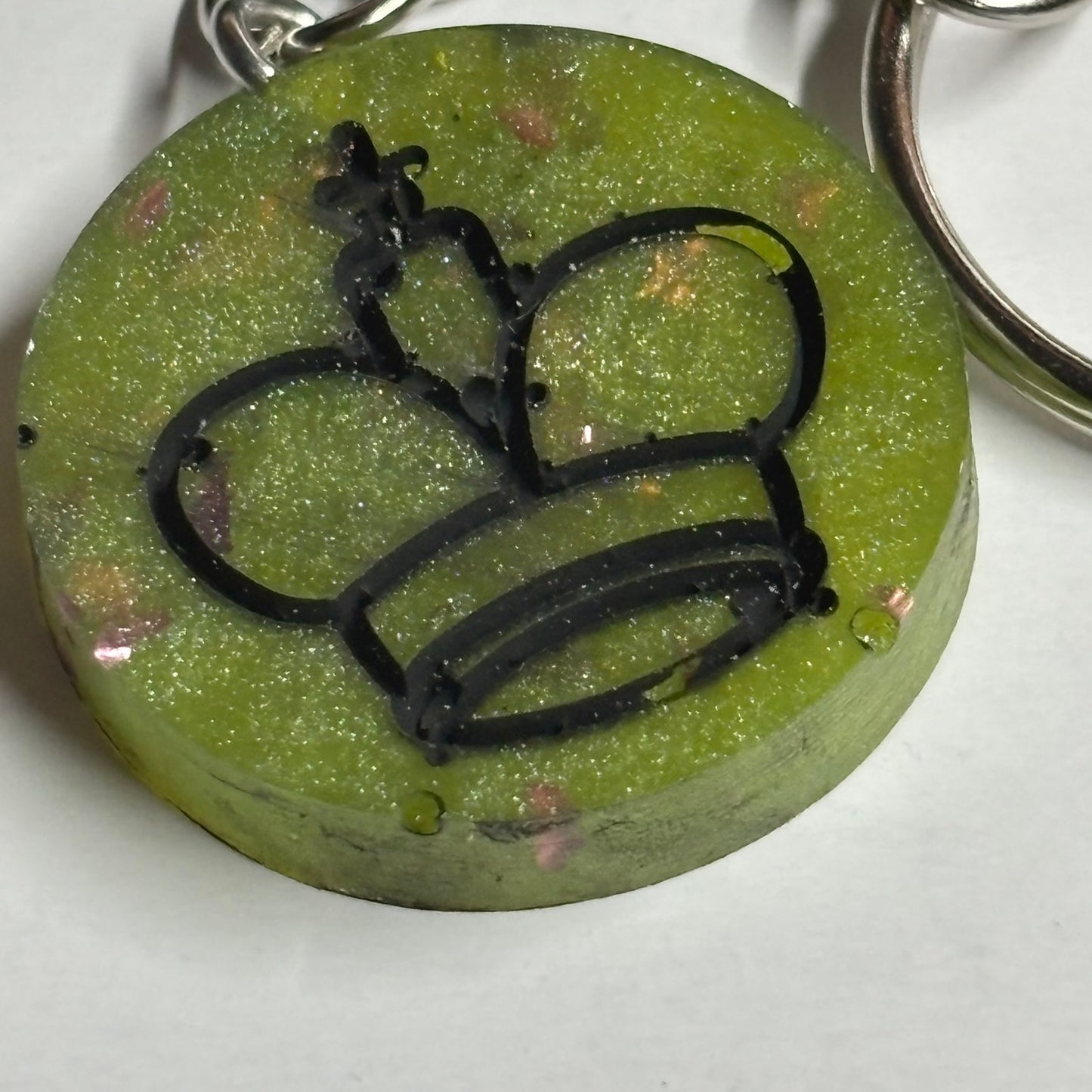 Lime Green Black Lining King - Handmade Resin Keychain - Flat Edition