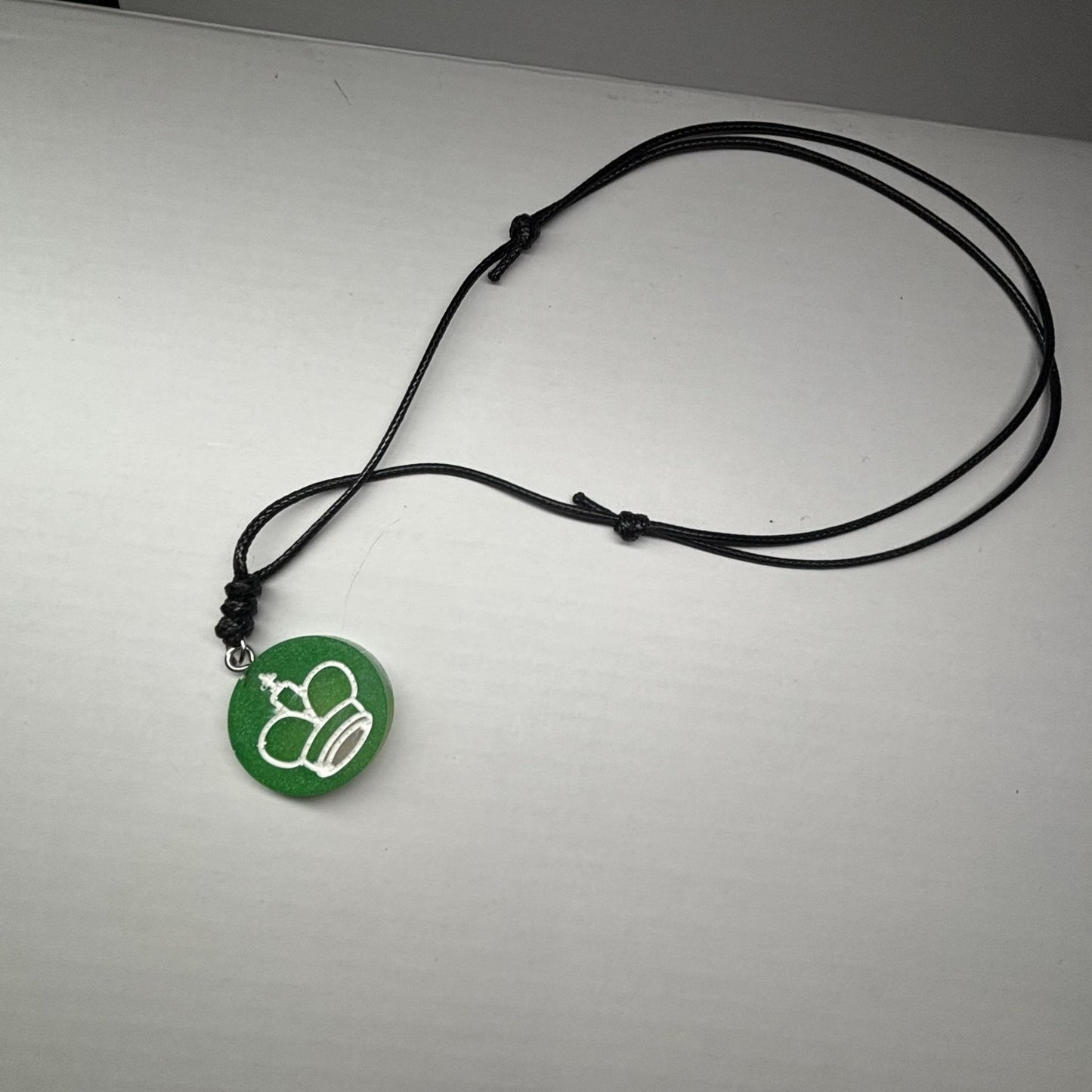 Green King - Handmade Resin Chess Necklace