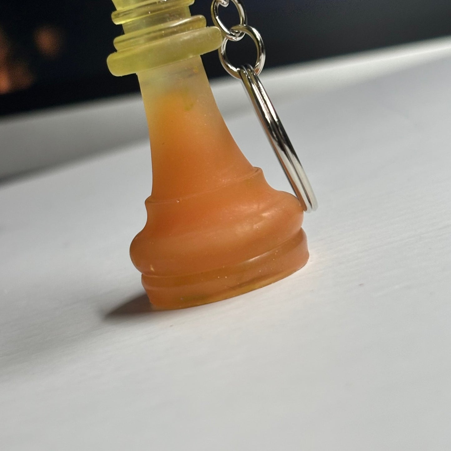 Sunset Mixed Queen - Handmade Resin Keychain