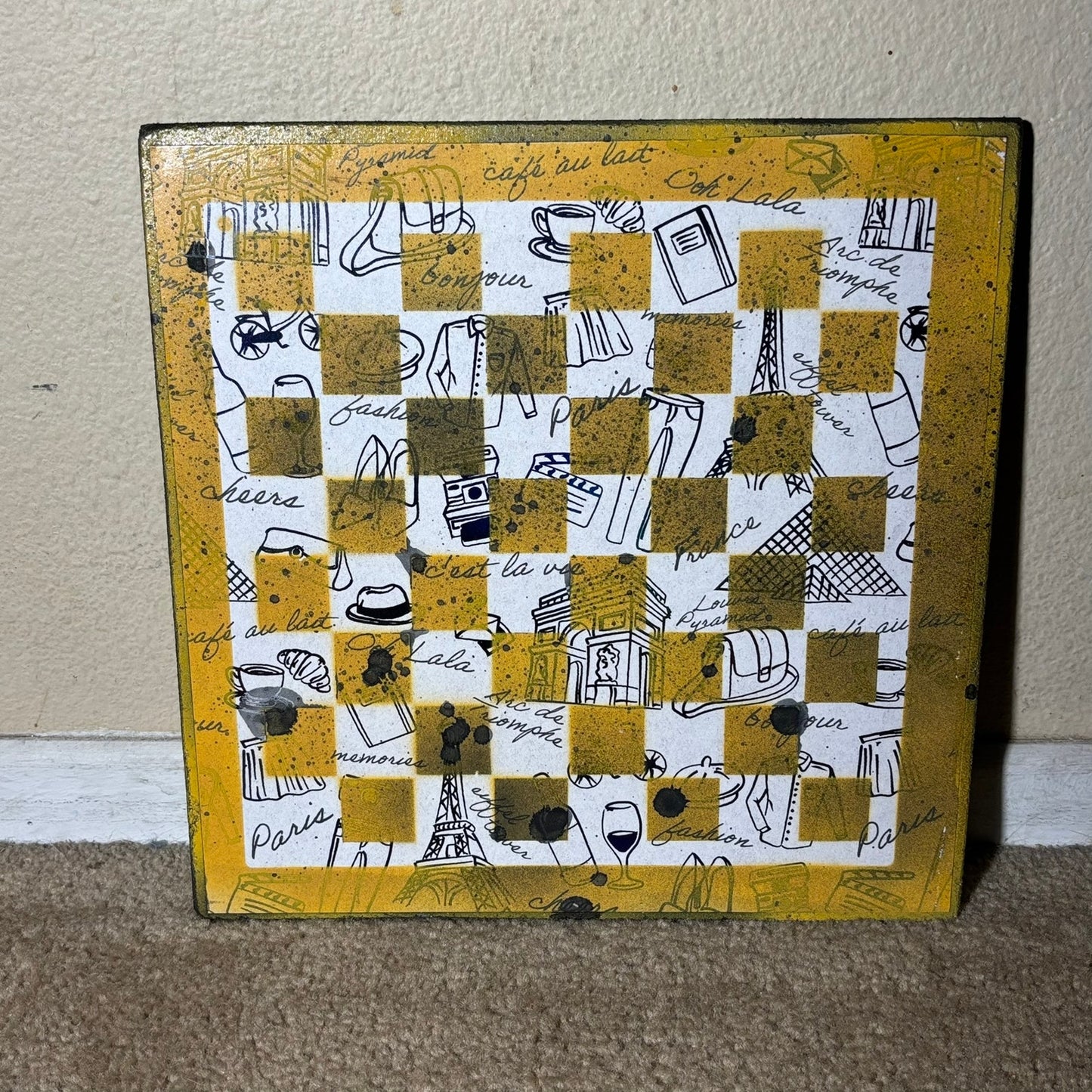 Sketch Yellow - Scrapbook Chess Board