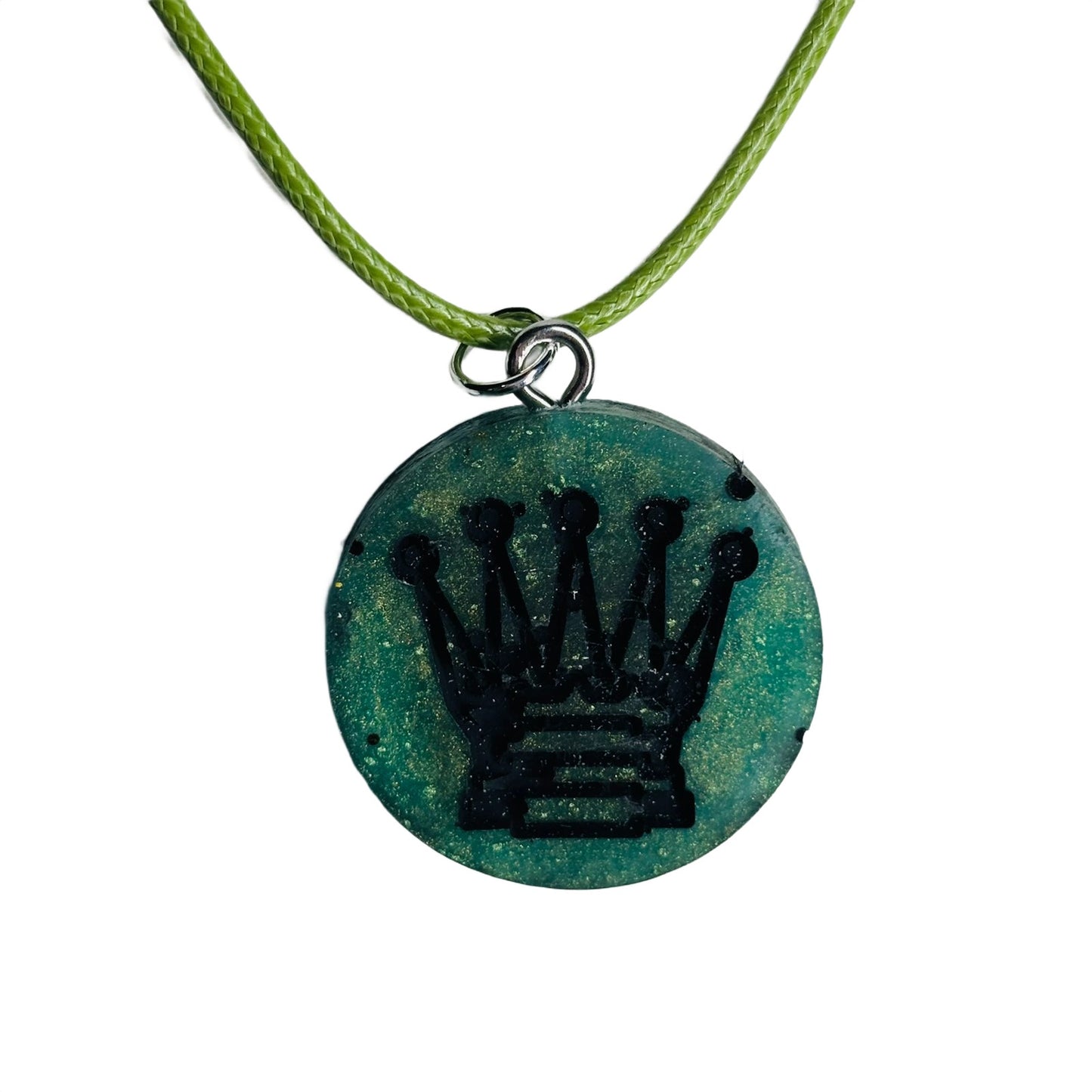 Greens King - Handmade Resin Chess Necklace