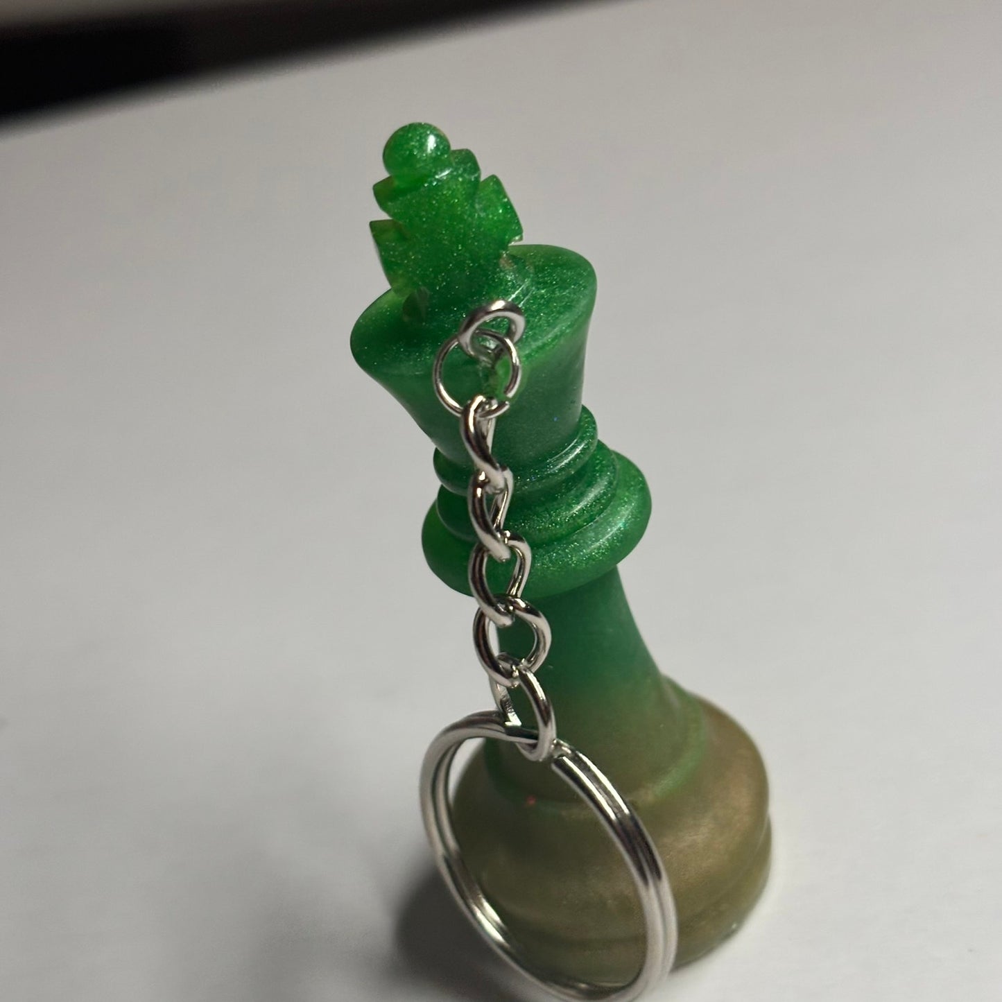 Green Mixed King - Handmade Resin Keychain