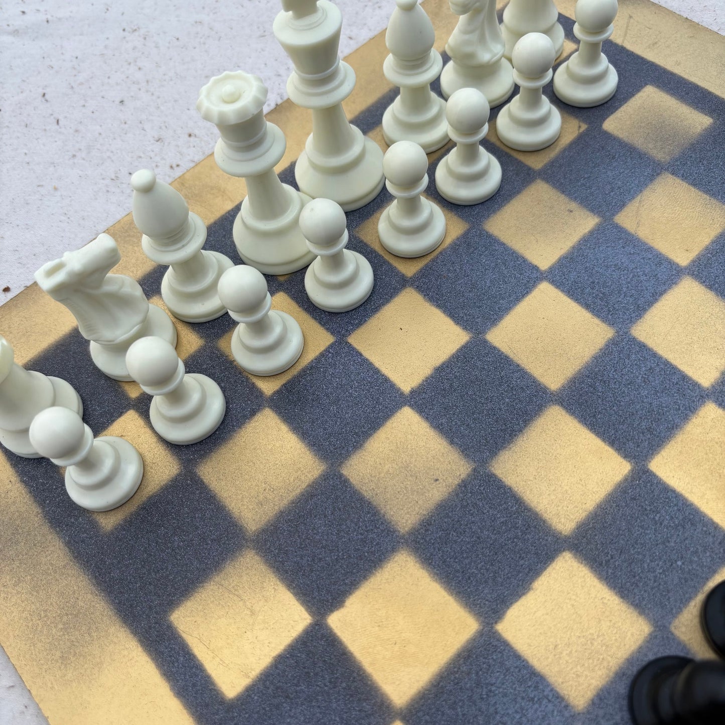 Simple Gold - Painted Chess Set