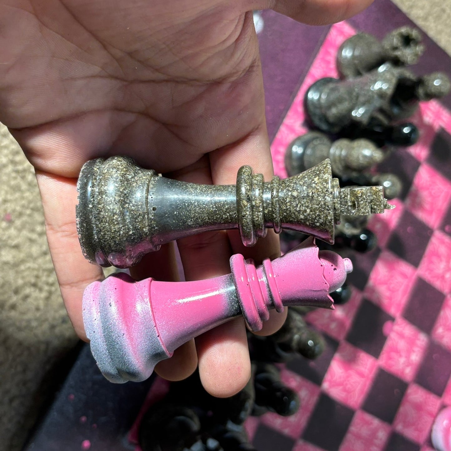 Supreme Pink - Large Deluxe Chess Set