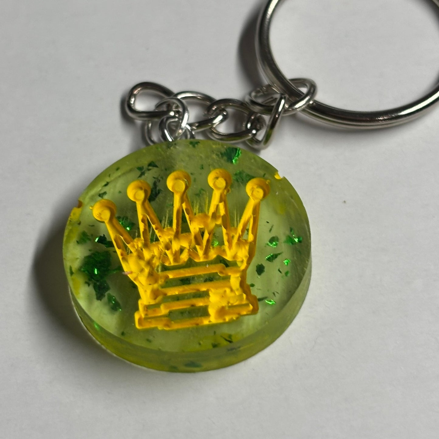 Yellow Green Queen - Handmade Resin Keychain