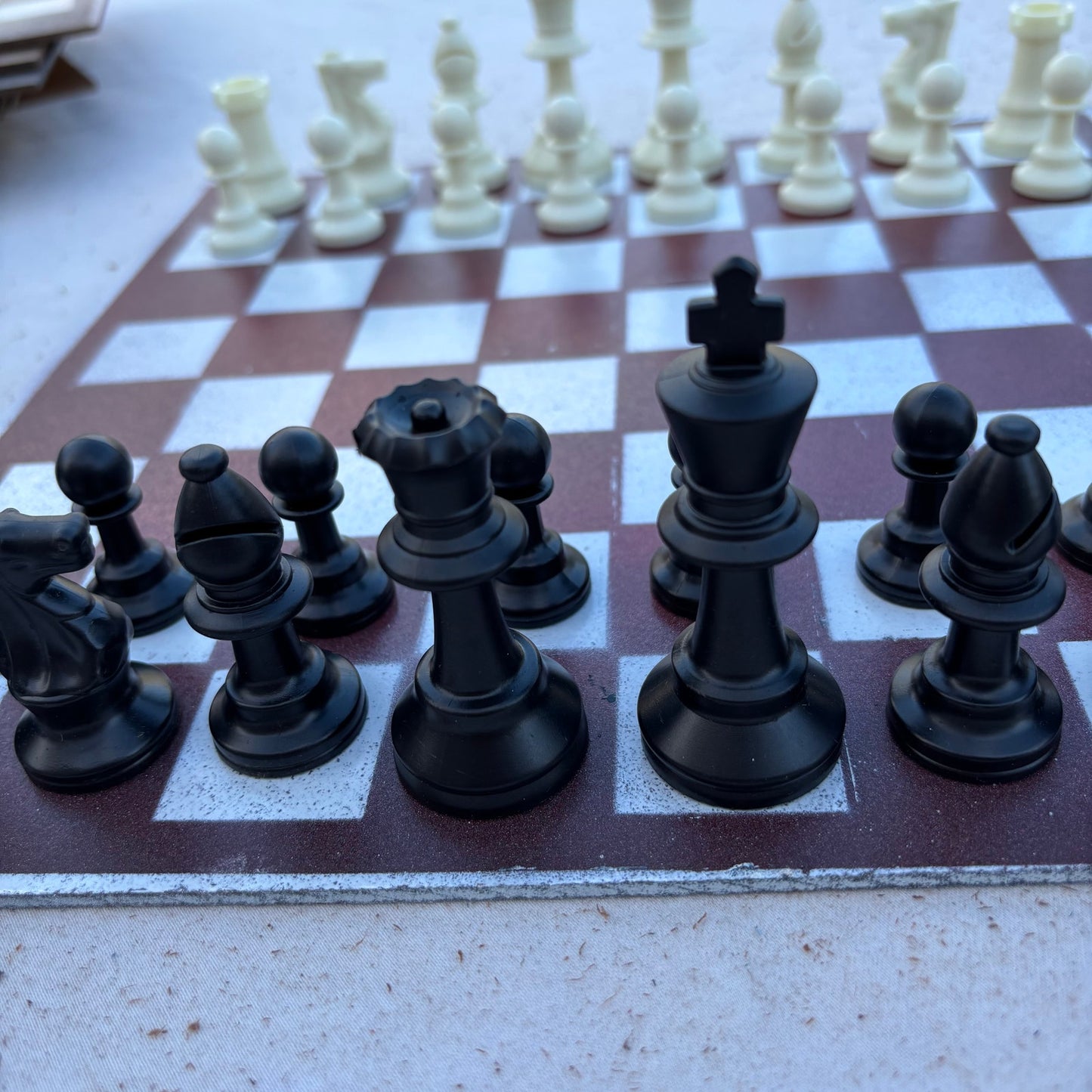 Simple Red - Painted Chess Set
