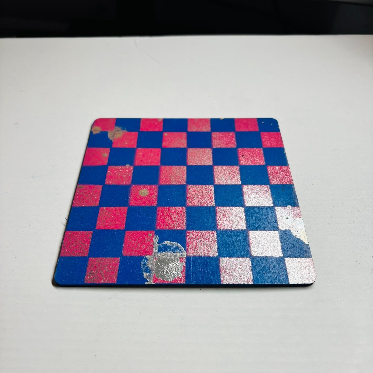 Chrome Pink Blue - Mini Chess Set