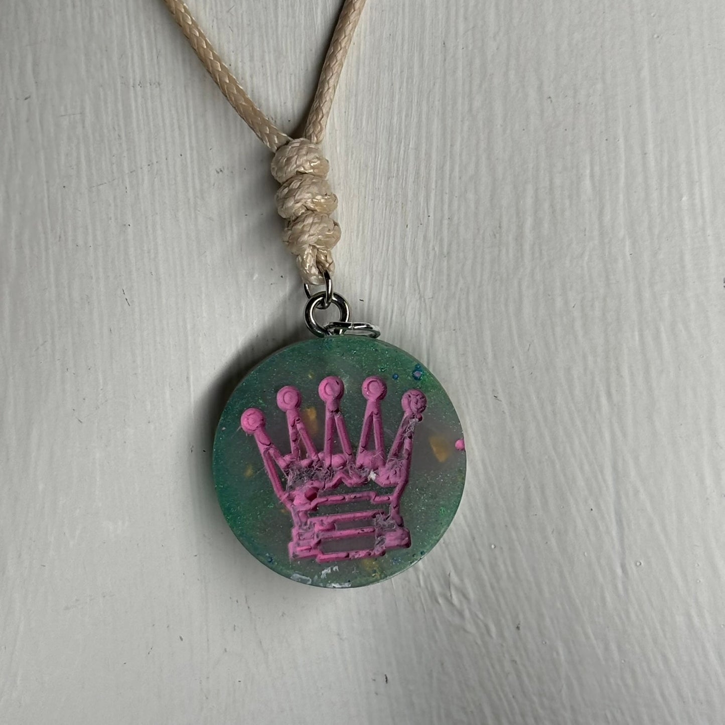 Cream Green Queen - Handmade Resin Chess Necklace