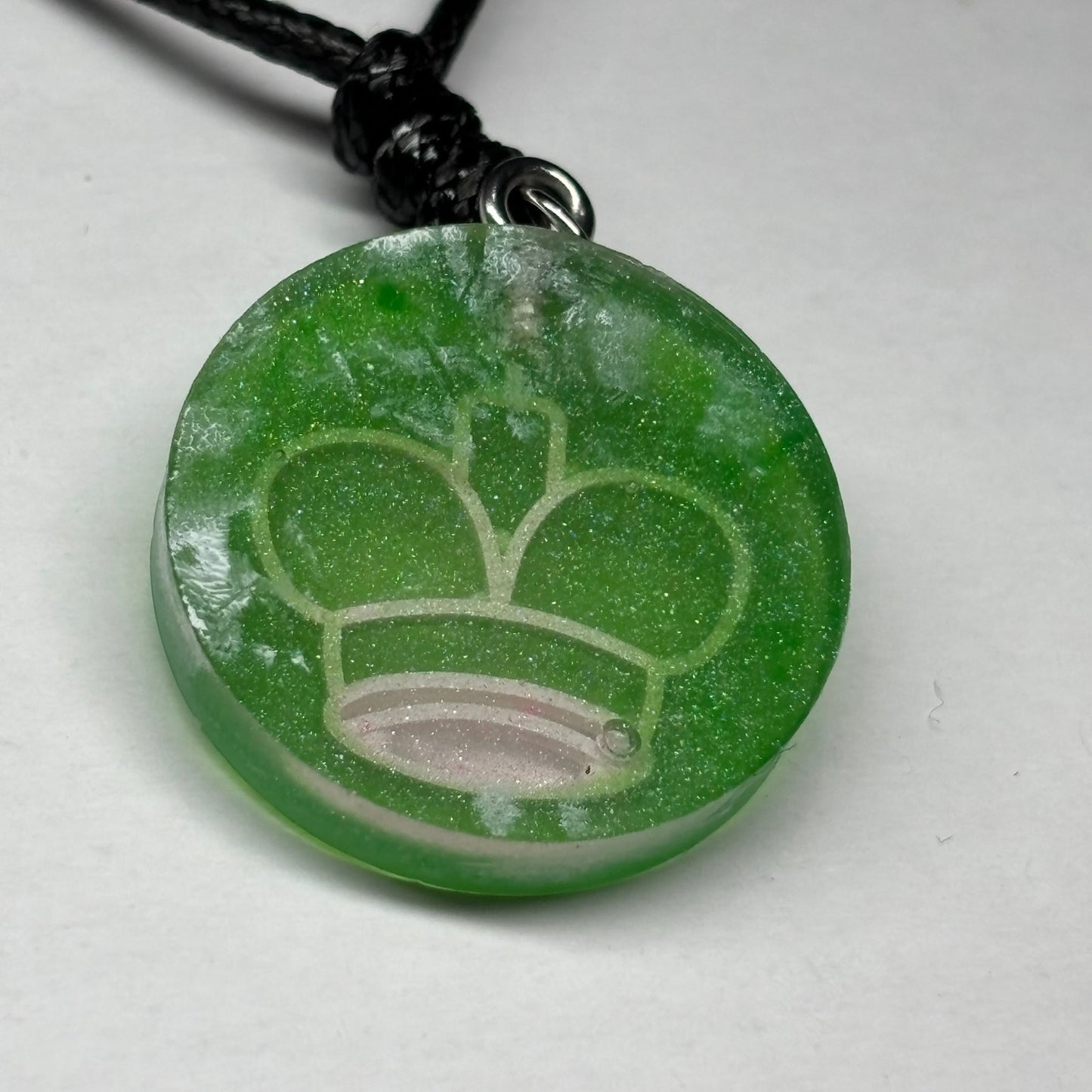 Green King - Handmade Resin Chess Necklace