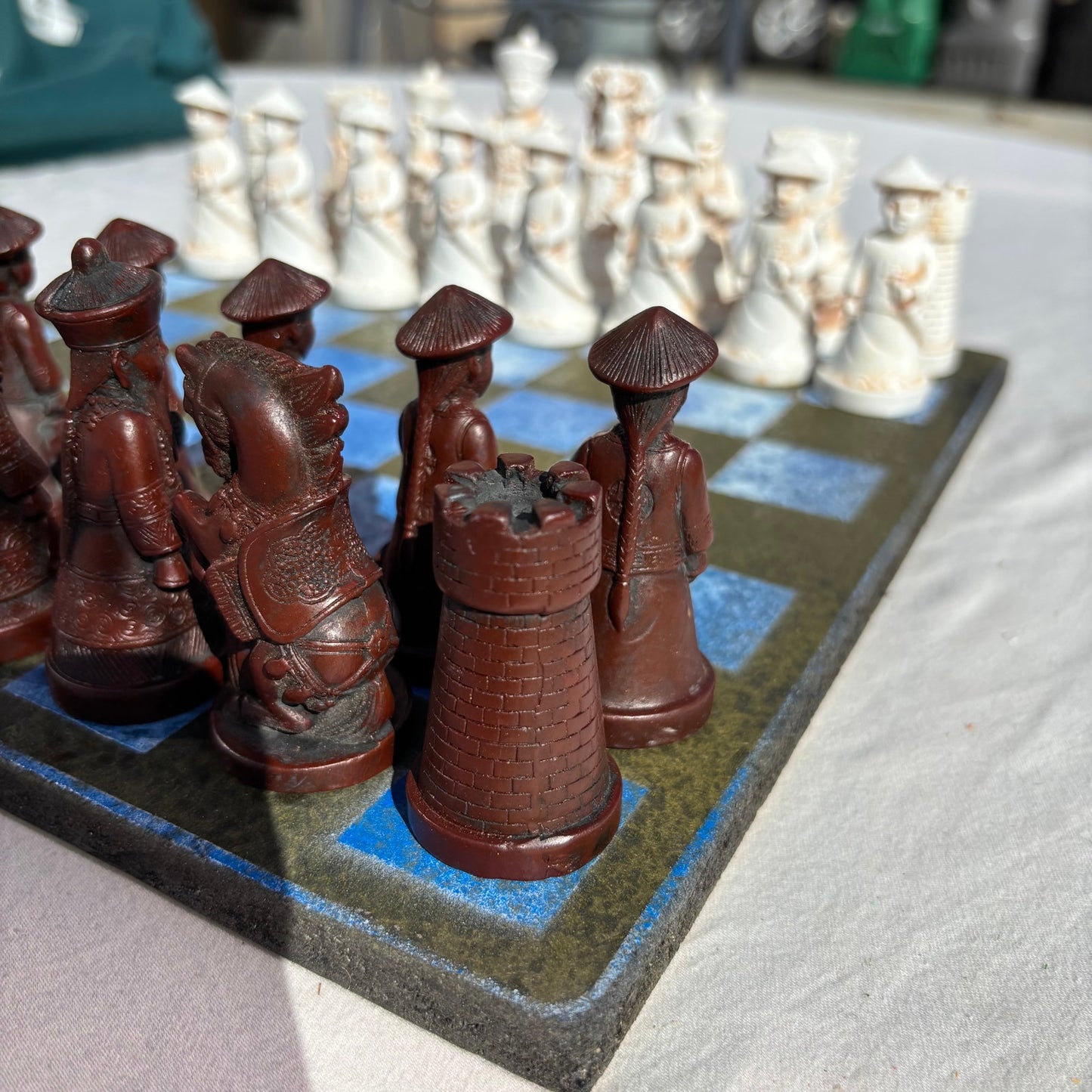 Black & Blue Stain - Chinese Edition Chess Set