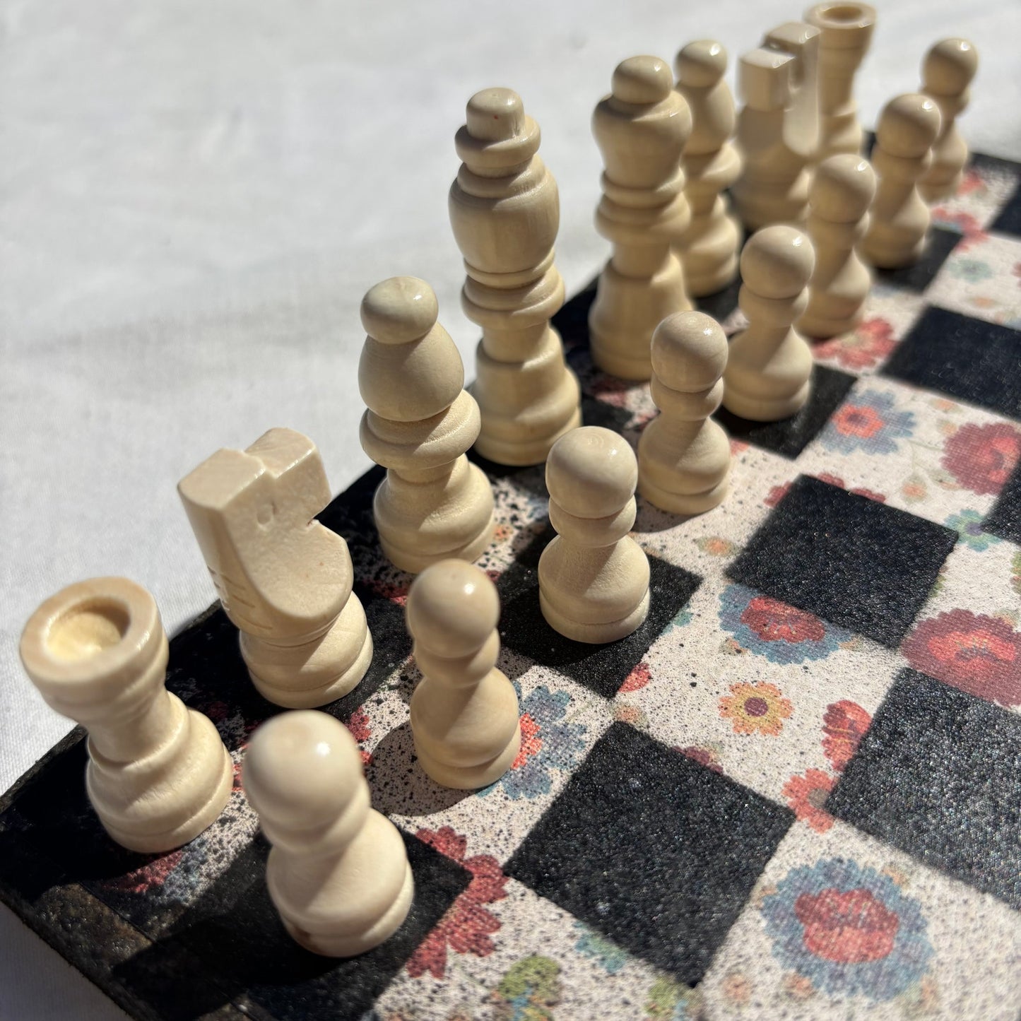 Vintage Flowers - Scrapbook Chess Set