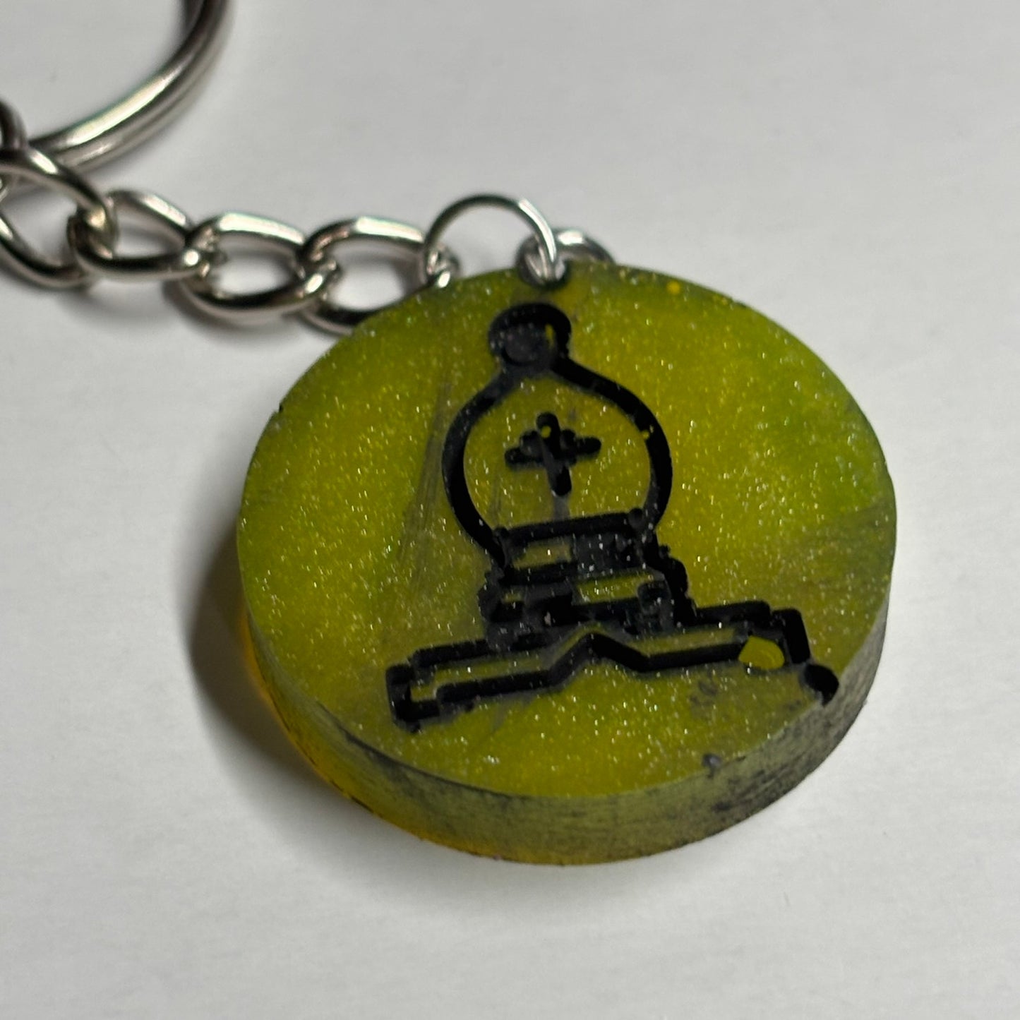 Green Apple Bishop Handmade Resin Keychain - Flat Edition