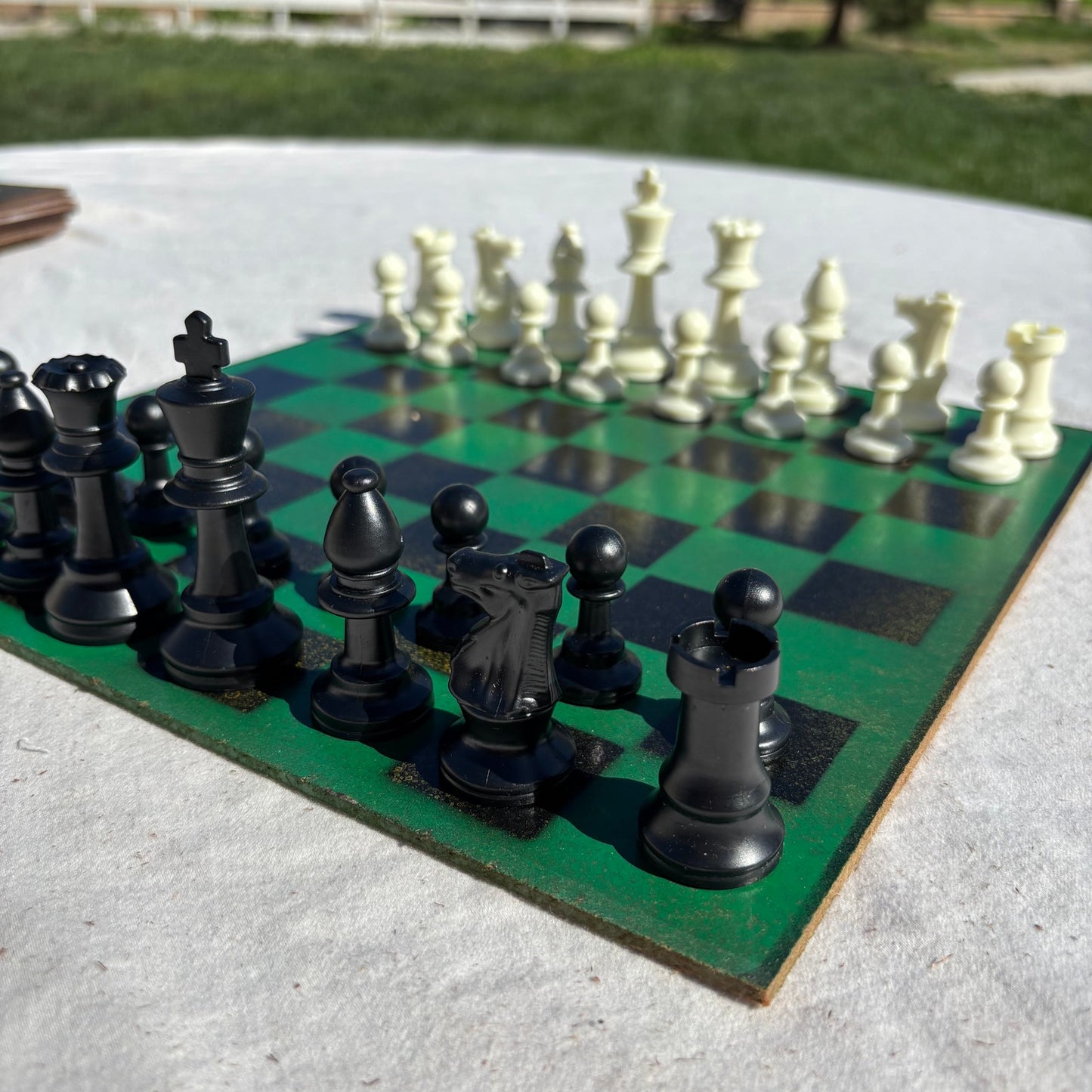 Green & Black - Painted Chess Set