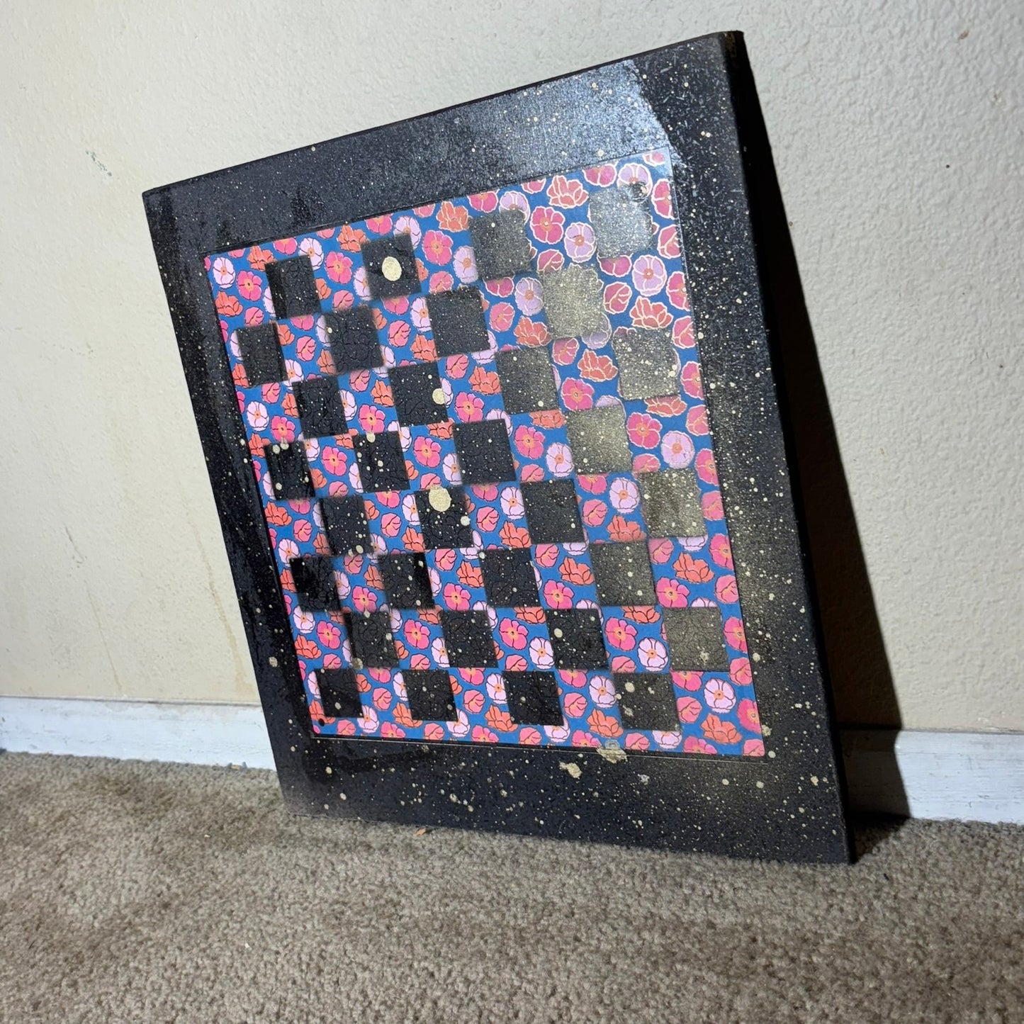 Supreme Flowers With Golden Hue - Large Scrapbook Chess Board