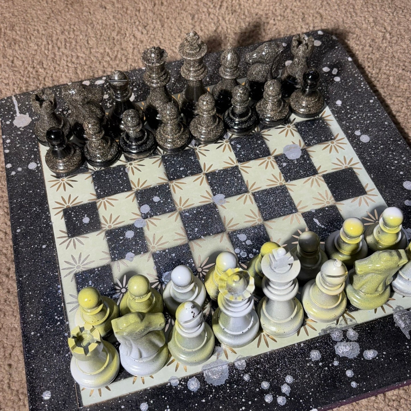 Mystic Green Chrome Drip - Large Deluxe Chess Set