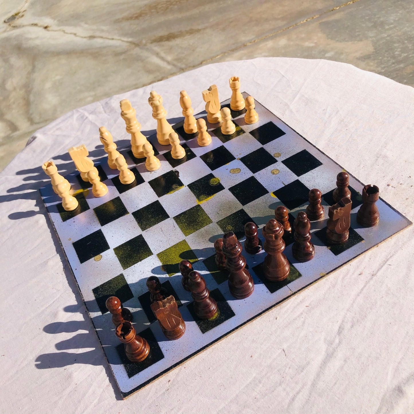 Chess Set - Yellow Drip