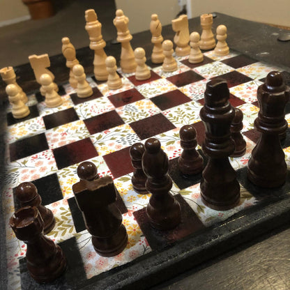 Scrapbook Chess Set - Tint Red Flowers