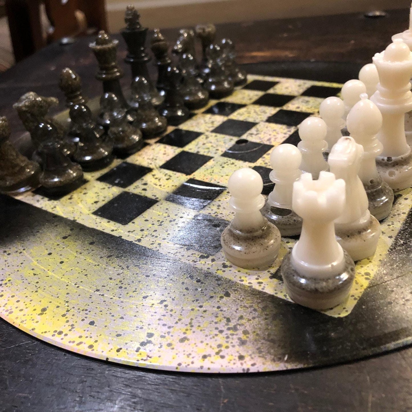 Vinyl Chess Set - Toxic Green (Resin Pieces)