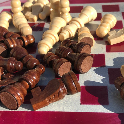 Vinyl Chess Set - Violet Cream