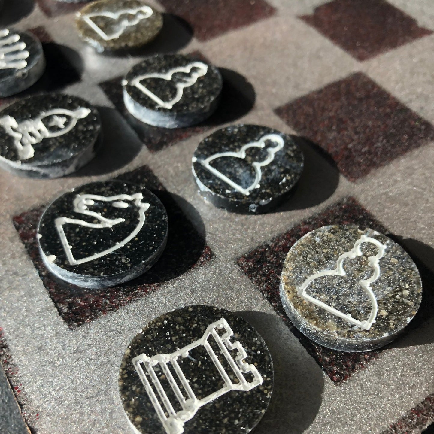 Chess Set - Simple Gray