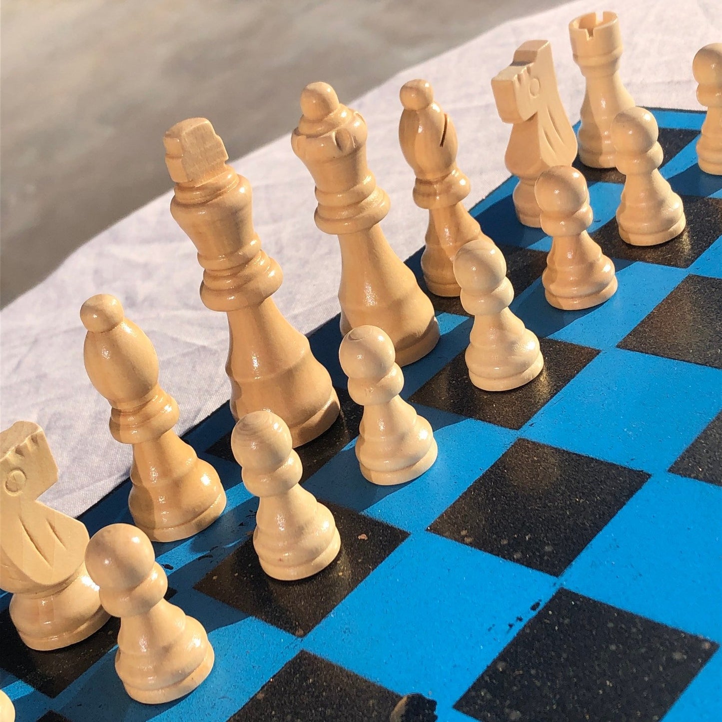 Chess Set - Deep Blue Gold